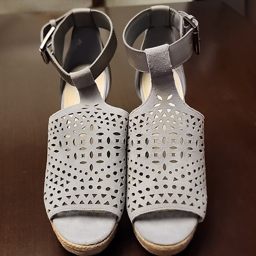 Marc Fisher Blue Wedge Sandals sz 8